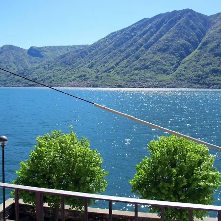 Locazione Turistica Beky بيت للعطل Ossuccio